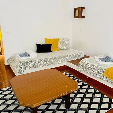 T1, Oura Apartment *