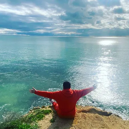 Apartment T1, Oura *