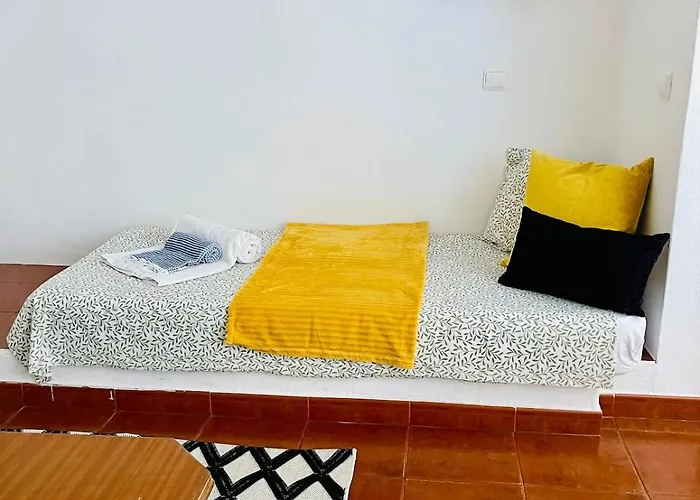 T1, Oura * Albufeira