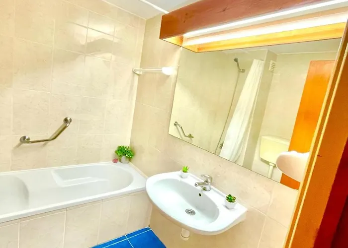 T1, Oura * Albufeira